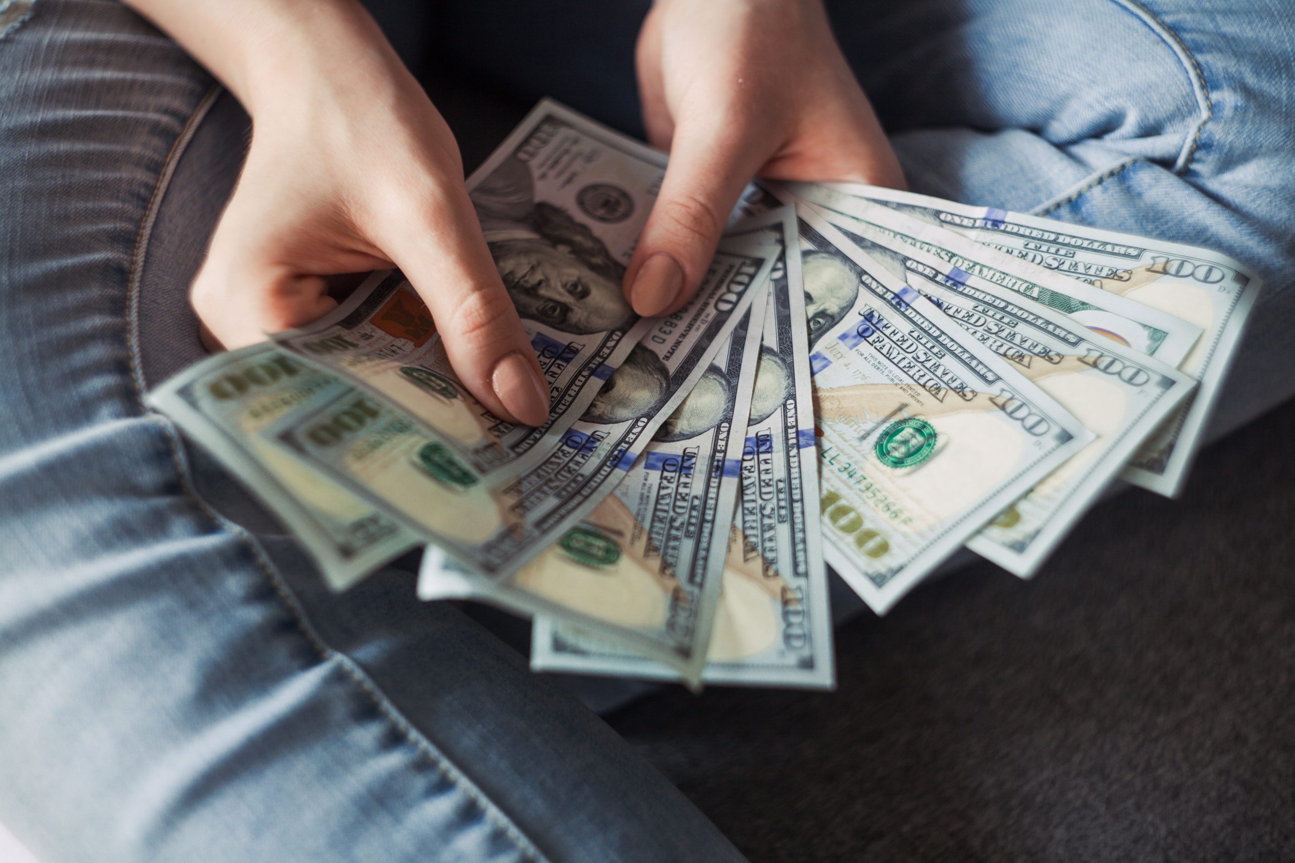 Ahorro inteligente: Construye tu fondo para imprevistos 4 Ahorro